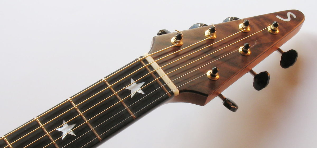 Gitarrenbau Christian Stoll: der Nullbund