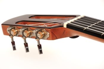 classic crossover groß cutaway zargenschalloch stoll gitarrenbauer