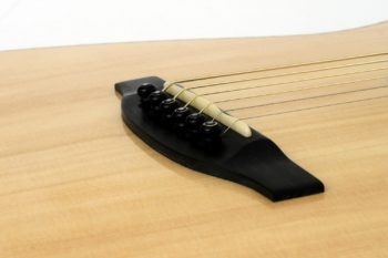 steelstring gitarre 3-löchriges zargenschallloch laurel ambition core