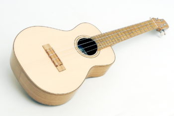 Tenor Ukulele Robinie Fichte nichttropische lokale einheimische Hölzer Holz