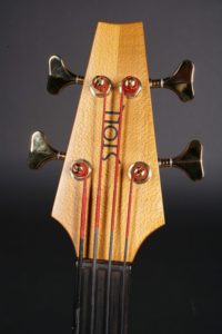 legendärer Akustikbass gitarrenbauer christian stoll