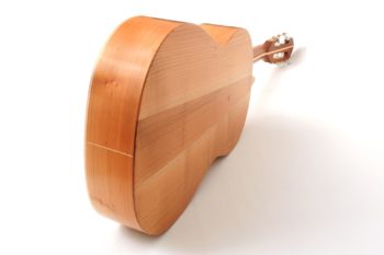 gitarre einheimische hoelzer Kirsche Erle Robinie Fichte klassische konzert Estudio stoll gitarrenbau