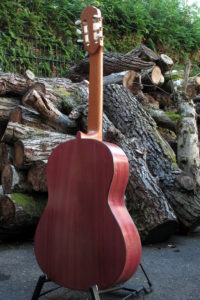 Klassische Gitarre Boden und Zargen aus Veilchenholz