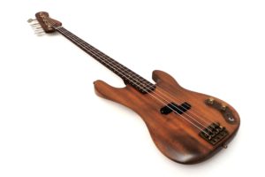 Schecter / Krempel E-Bass gebraucht Gitarrenbauer überarbeitet