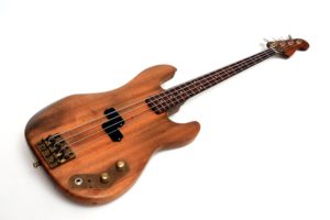 Schecter / Krempel E-Bass gebraucht Gitarrenbauer überarbeitet