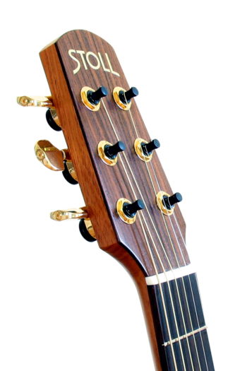 Steelstring Gitarre Mensur 63, Hals-Korpus-Übergang 13. Bund Tonabnehmer Planet Waves Mechaniken blaue Decke