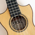 Ukulele Mango doppel-cutaway Angus