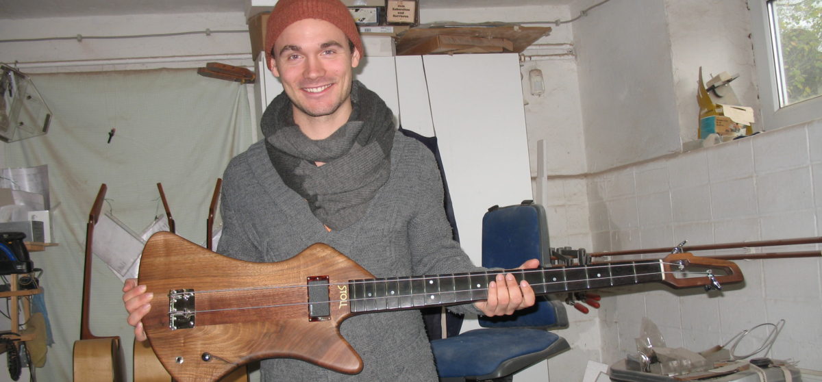 Pierre Pihl with Stoll Feet Bass