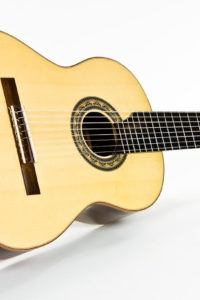 8-string classical guitar Classic Line I