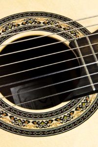 8-string classical guitar Classic Line I