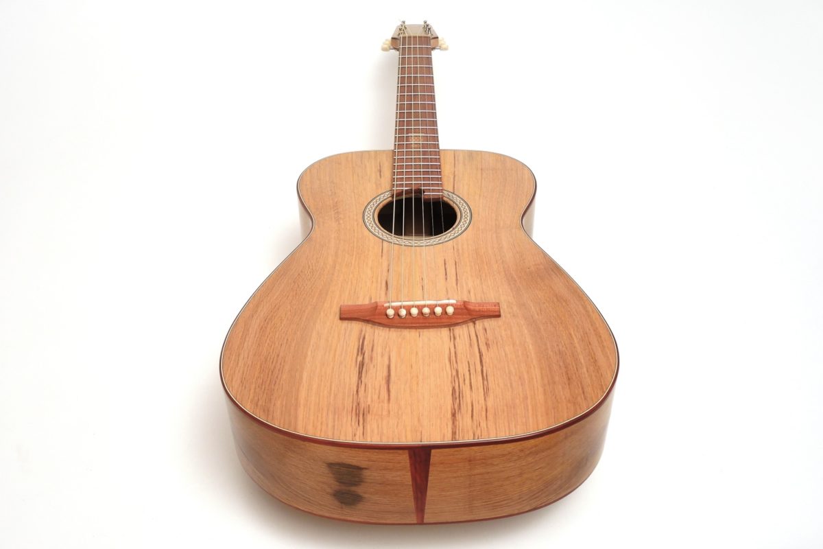 Upcycling: Cider Barrel Fingerstyle Guitar, Back, Sides and Top Oak ...