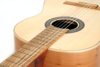 guitar local woods Cherry alder black locust spruce classical Estudio stoll luthier