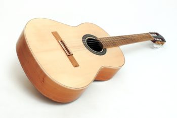 guitar local woods Cherry alder black locust spruce classical Estudio stoll luthier