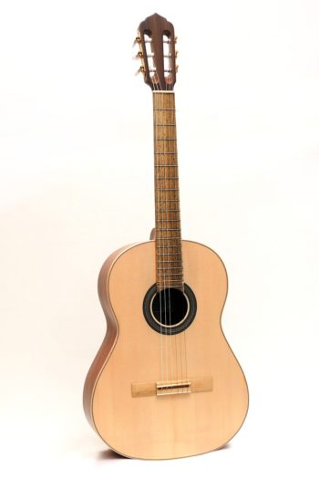 classical guitar local woods pear alder black locust Estudio stoll