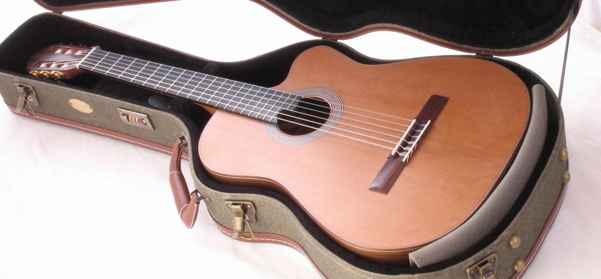 transporting a guitar safely in the case