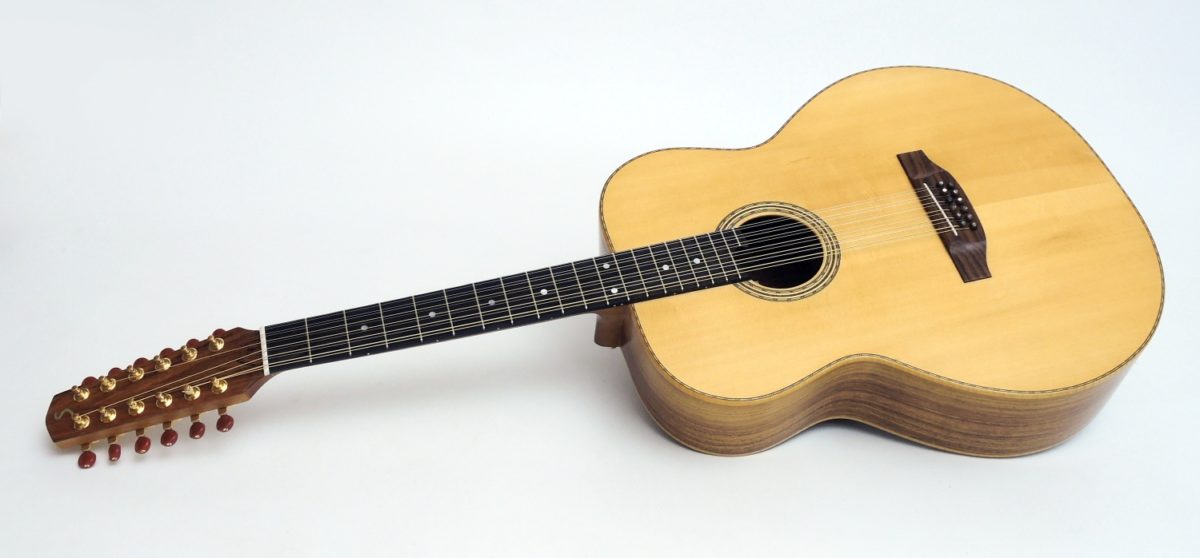 second hand 12-string jumbo twelvestring handmade stoll