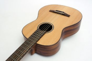 Travel guitar All solid Mahogany 588 mm scale
