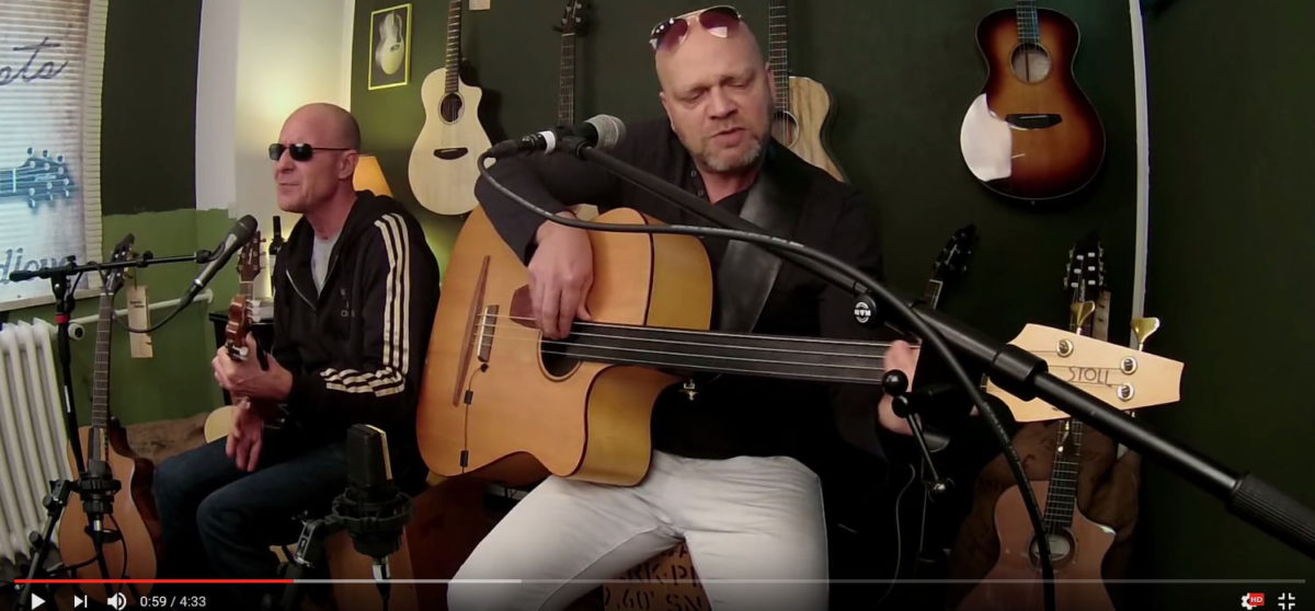 Video The legendary stoll Acoustic Bass played by rainer schacht