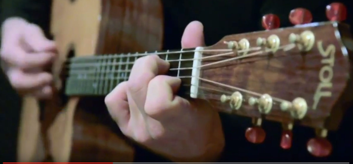 video nylon string guitar alegra