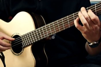Video Andreas Schulz Stoll IQ fanned fret Jumbo Steelstring Guitar