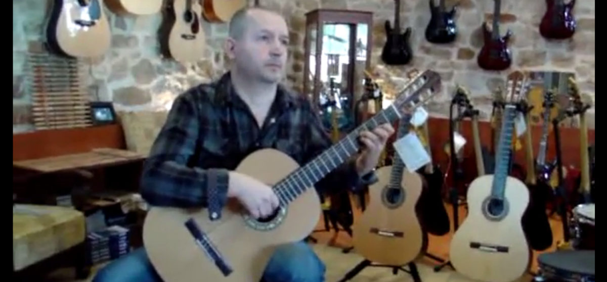 Video classical guitar Stoll Estudio Custom